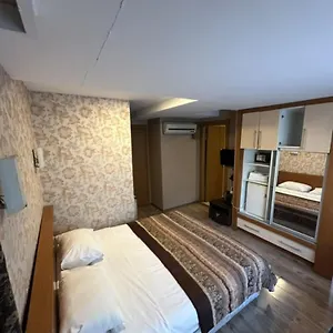 Hotel Bc Burhan Cacan & & Cafe Istanboel